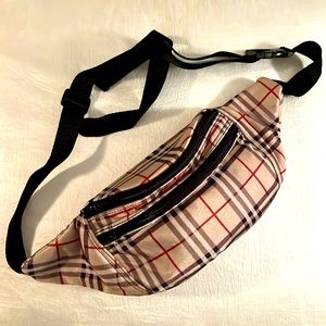 NWOT Designer Inspired  Plaid Fanny Pack/Bum Bag•Crossbody•L@@k & C!